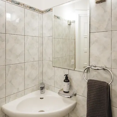 Apartment Old Town Oasis In