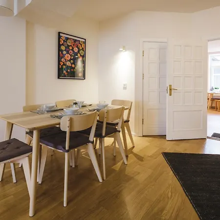 Old Town Oasis In *