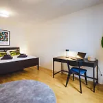 Old Town Oasis In Apartment *